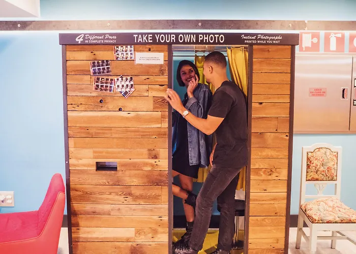 Generator Hostel *